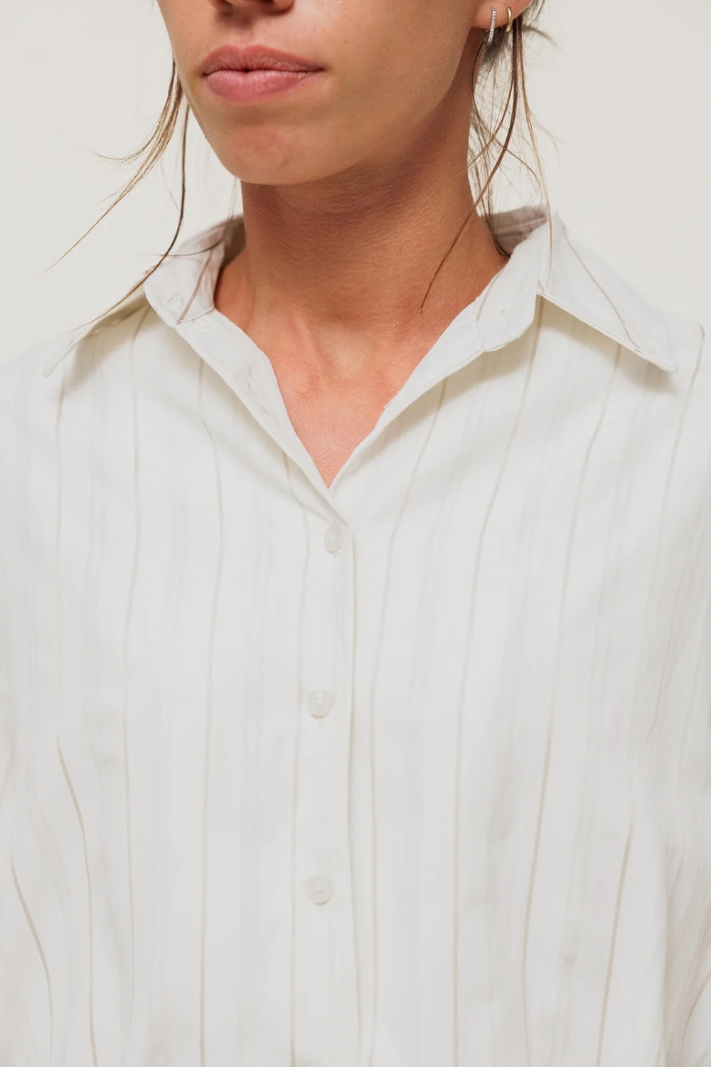 TORYA - Chemise Courte à Rayures Ton sur Ton Blanc