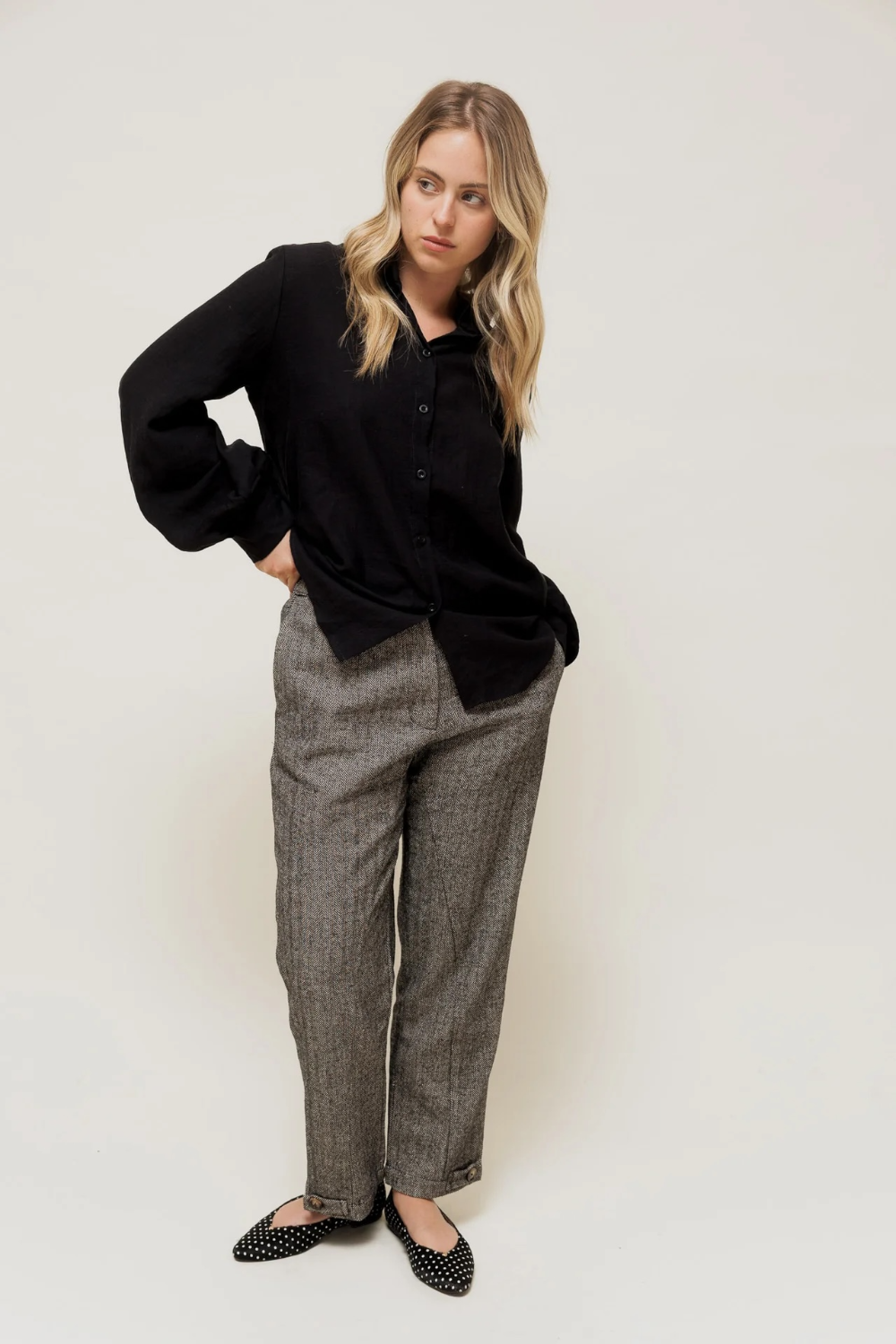 EVANIA - Pantalon Droit Motif Chevron