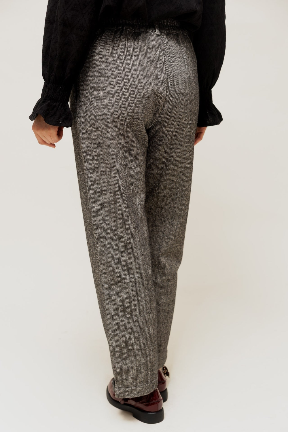 EVANIA - Pantalon Droit Motif Chevron