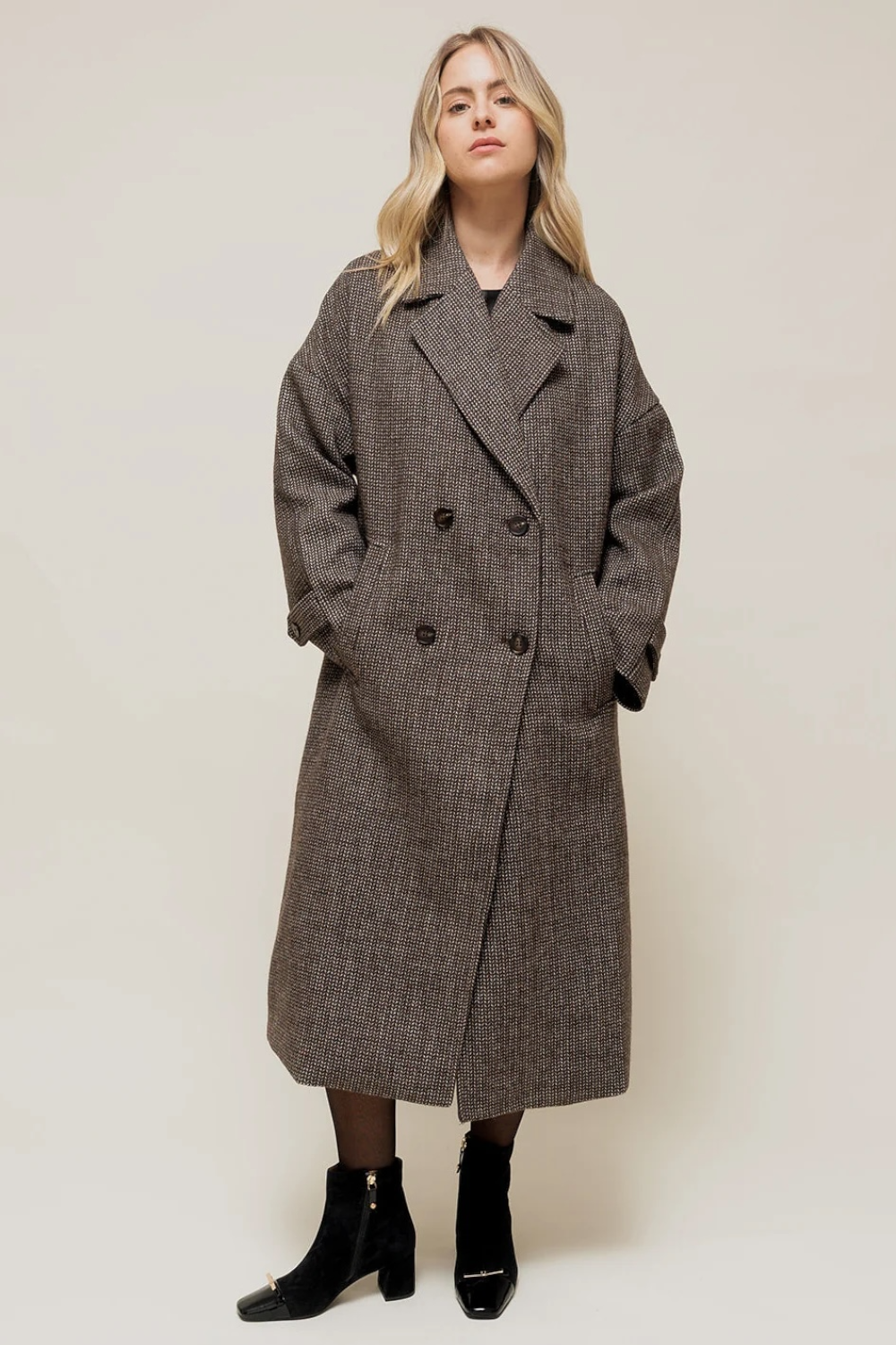 NORALY - Manteau Long Oversize en Chevron Gris à Double Boutonnage